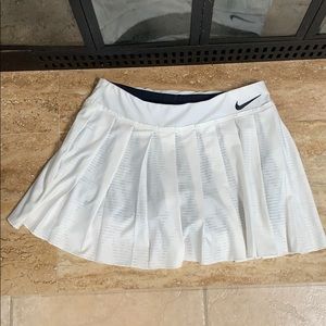 Nike pleated tennis skirt  SUPER RARE